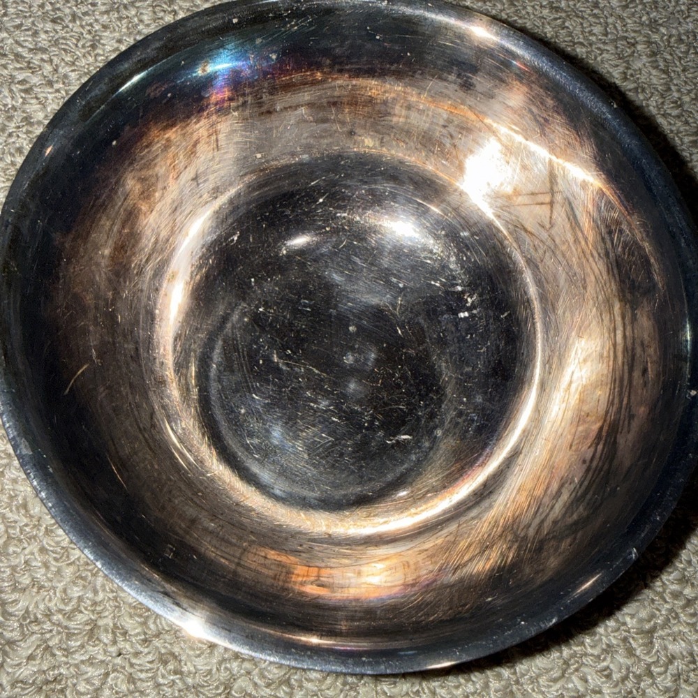Vintage ONEIDA USA Silver Plated‎ Paul Revere Bowl 6" with Patina